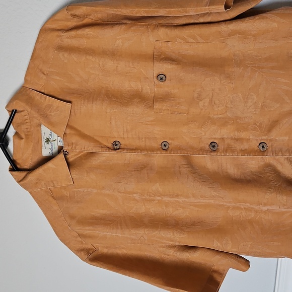 Island Shores Short Sleeve Button Down Tropical Vacation Shirt Floral Print M - Picture 4 of 10